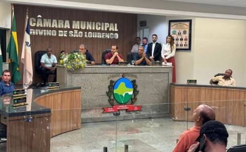 Sessão solene marca inauguração de reforma da Câmara Municipal de Divino de São Lourenço