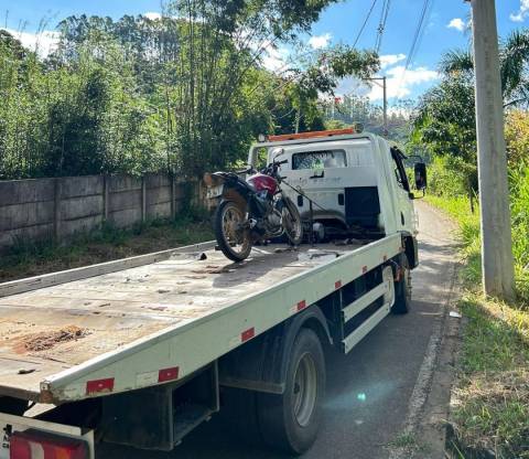 Dois menores de idade são apreendidos após fugirem com moto adulterada em Guaçuí